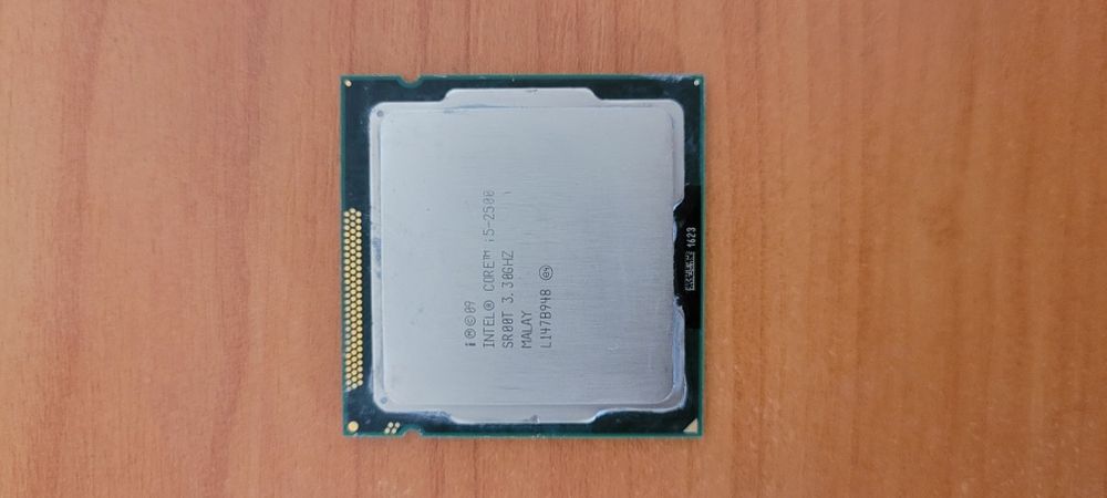 Procesoare Socket LGA1155 I5-2500, i3-2100 Functional (Vand Separat)