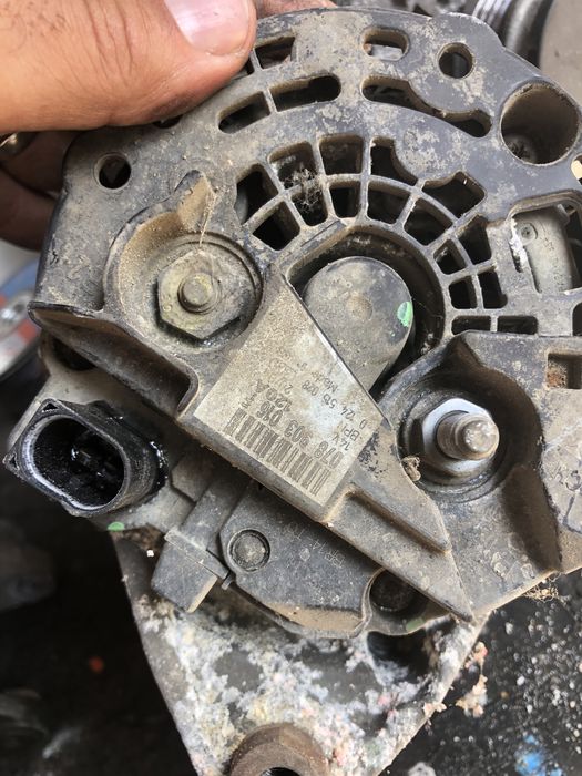Alternator Vw Audi Mercedes Opel mitsubishi hyundai 1.8 1.9 2.0 a4
