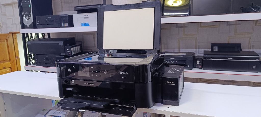 Epson L850.  3 в одном принтер 6 картриджа