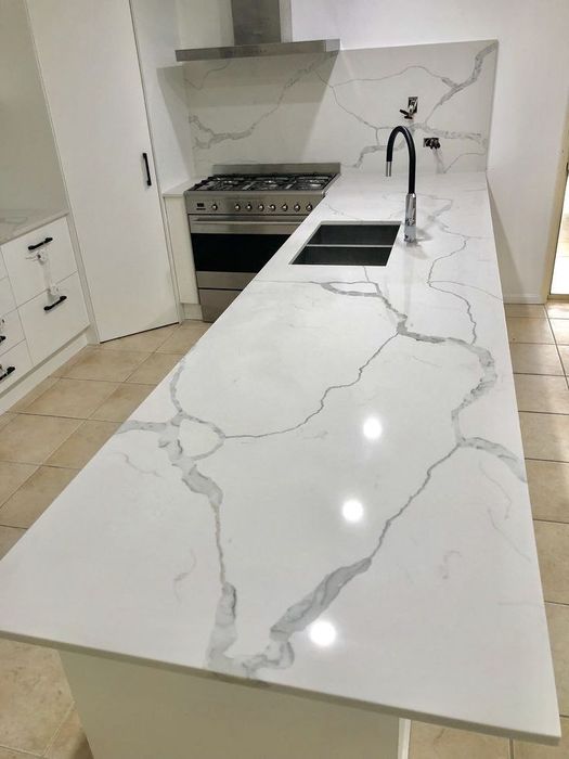 столешница из искусственный камень