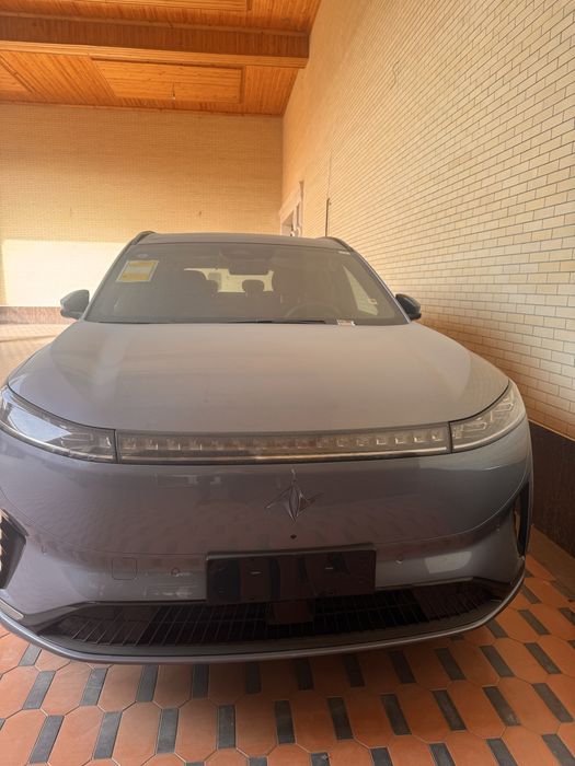 Dongfeng 008 Ultra 2025 hybrid