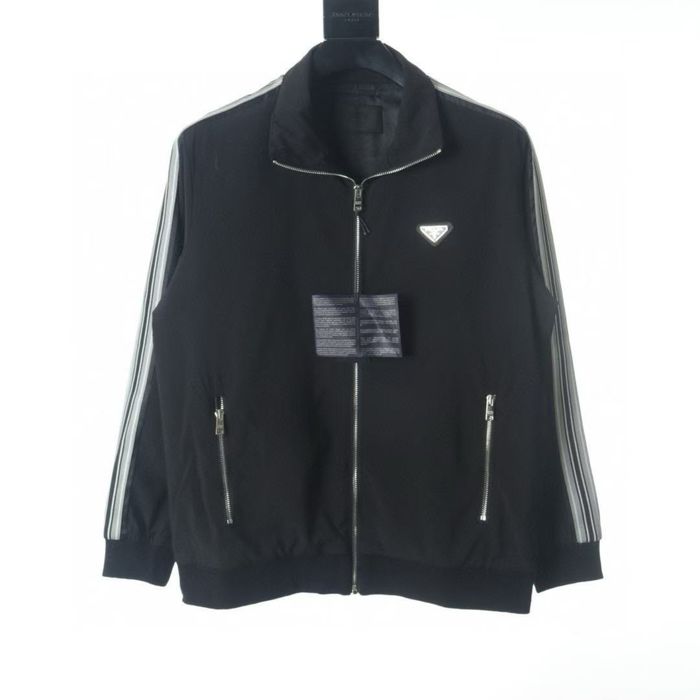 REDUCERE!! Trening Prada casual marimi M si L