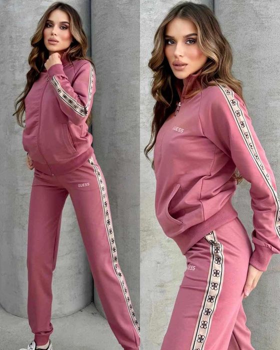 Дамски комплекти