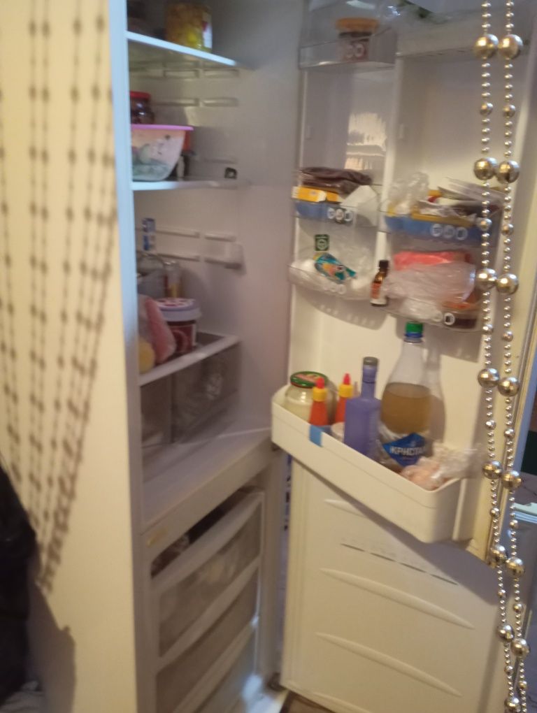 Продам стол отличным смотрите все