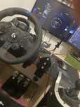 Logitech G923 + schimbator si frana de mana noi