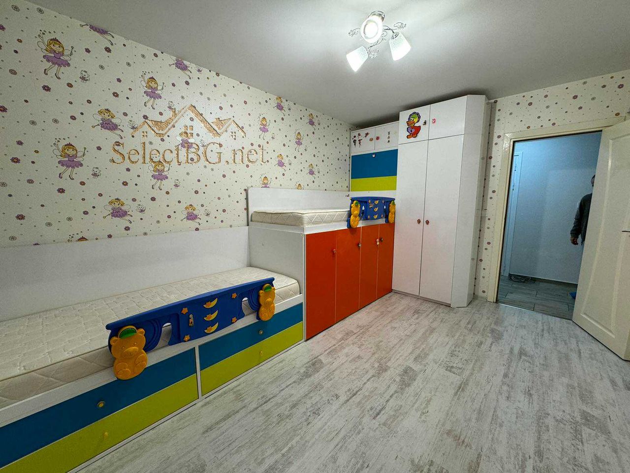 Дава се под наем Тристаен апартамент в Велико Търново, Център - 100 кв.м за 402.9 € - Снимка #5