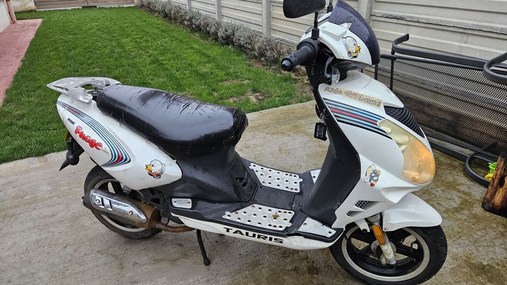 Vand scuter 49 cm Fuego Tauris