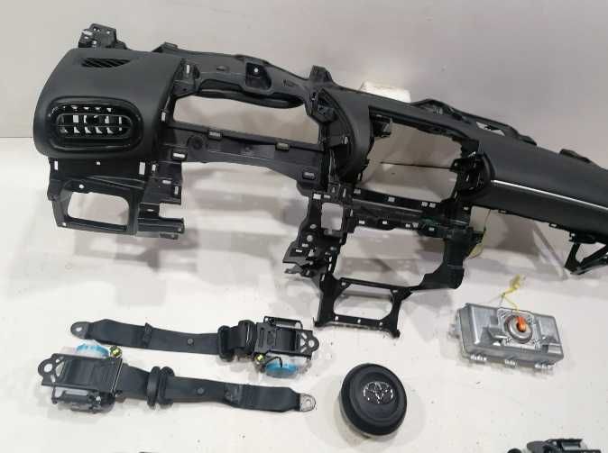 Toyota Yaris 4 CROSS - kit airbag - plansa bord -  centuri siguranta