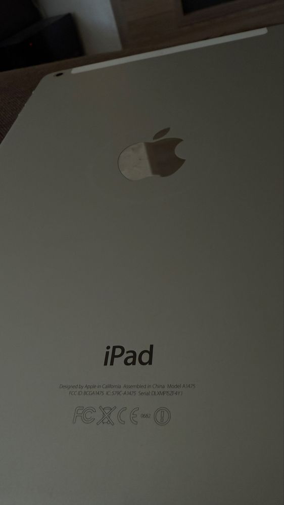 iPad Air Wifi + Celluar / Wi-Fi и мобилни данни