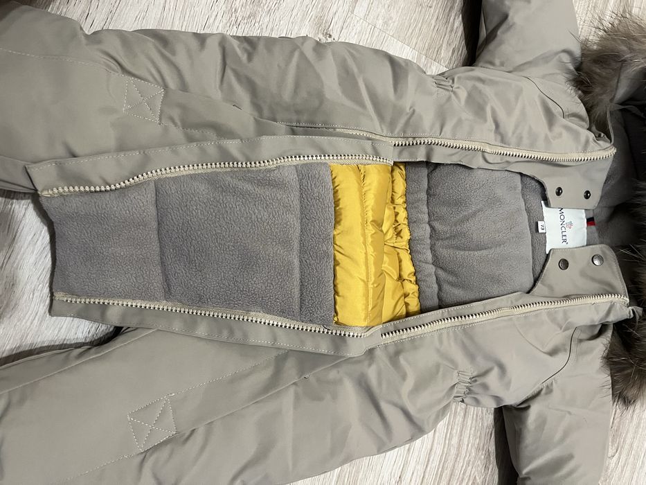 Продам комбенизон монклер