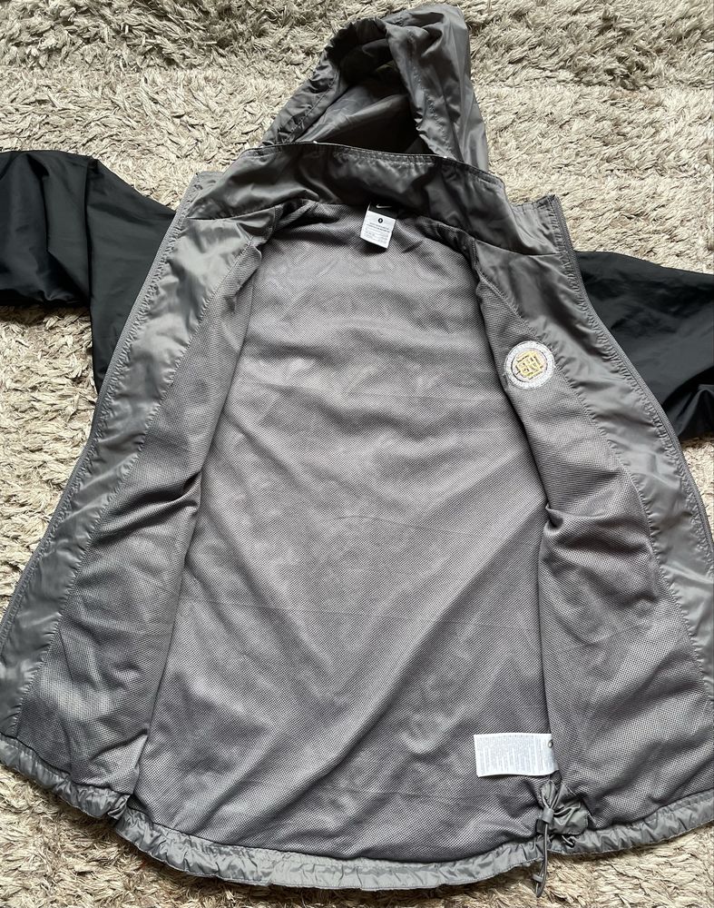 Geaca/jacheta de primavara/toamna Nike S gri/negru