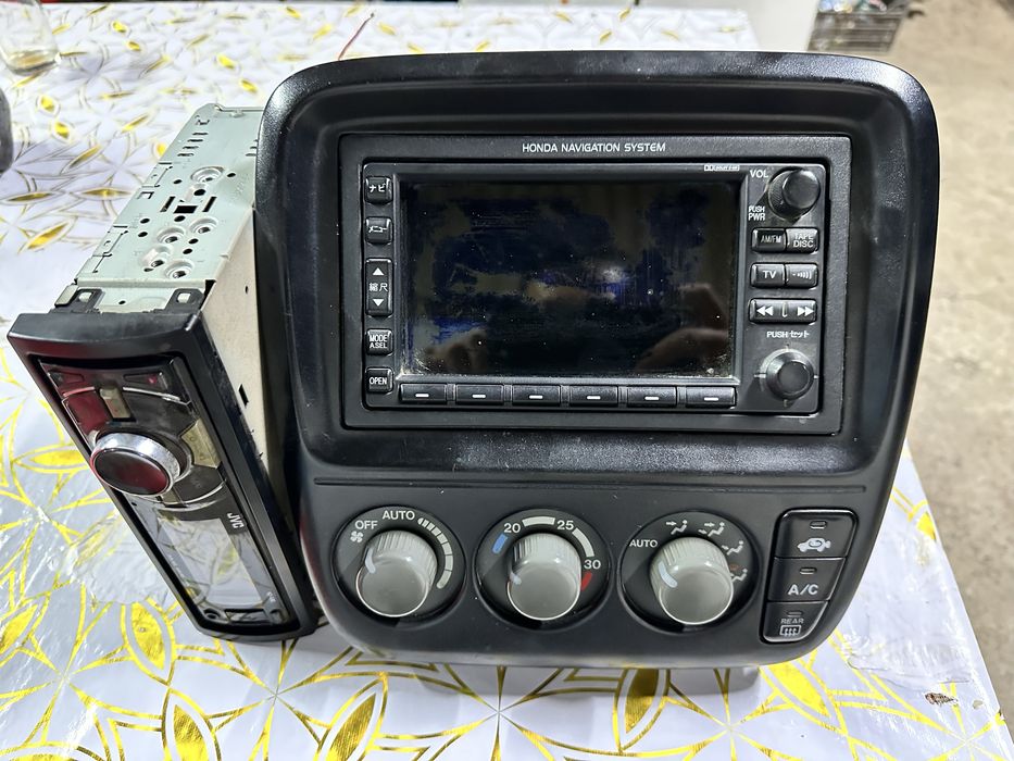 Блок управления климат контролемHonda cr-v rd1