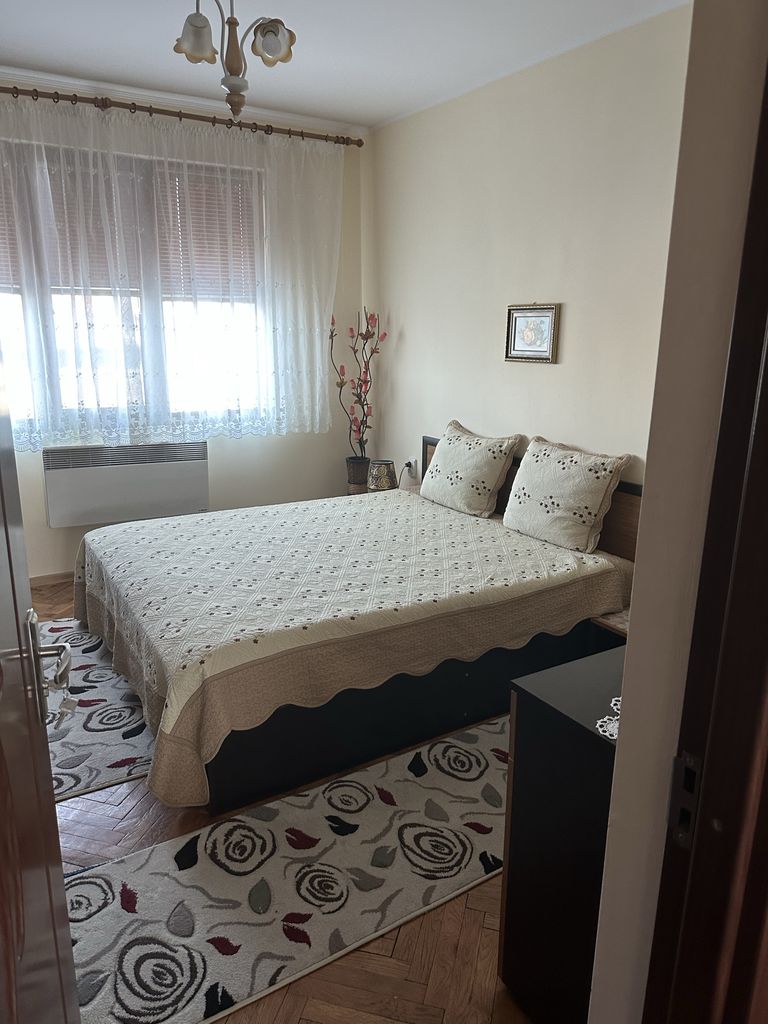 Продава се Четиристаен апартамент в Дулово - 100 кв.м за 1173 €/кв.м - Снимка #6