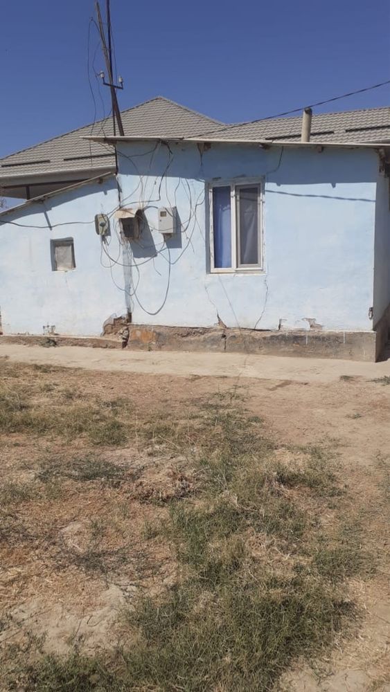 Үй сатылады 2 бөлмелі