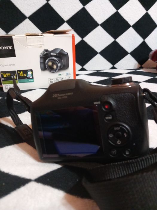 Aparat Photoshop Sony în stare foarte bună folosit puțin!