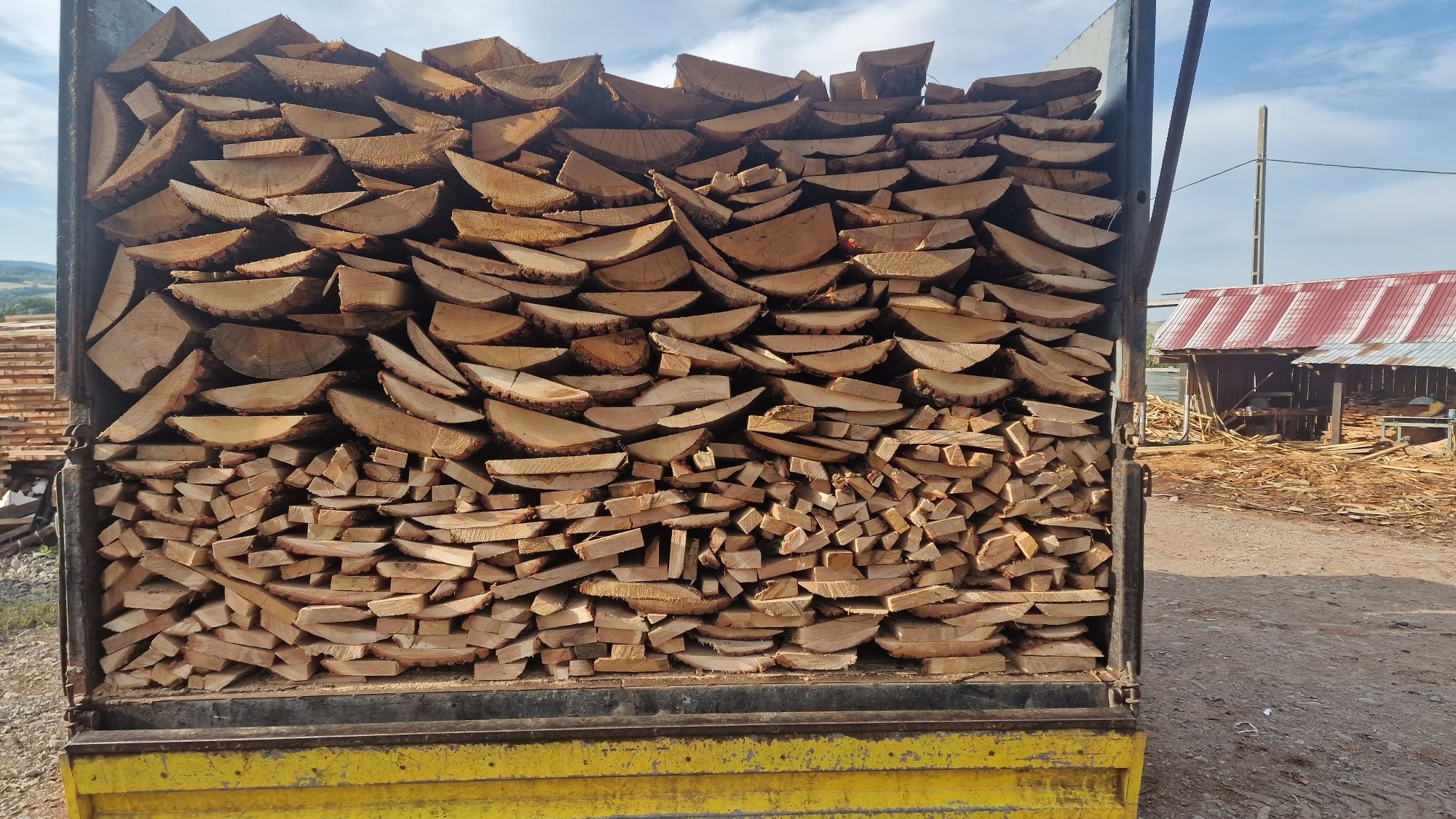Lemn lemne de foc esență tare gata tăiate cu transport la domiciliu