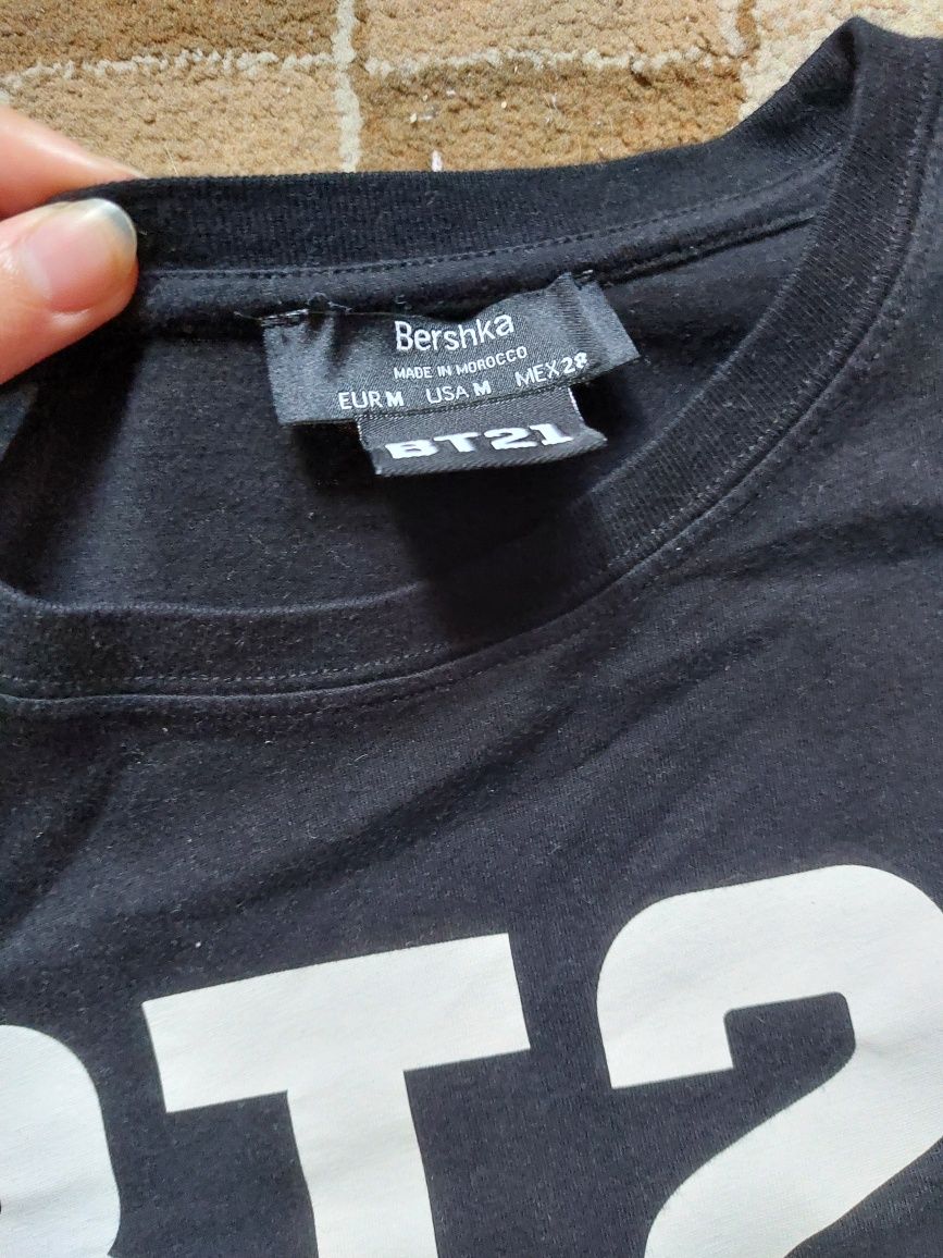 Tricou BT21 crop