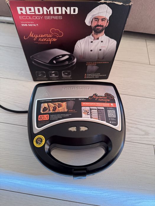 Вафельница редмонд