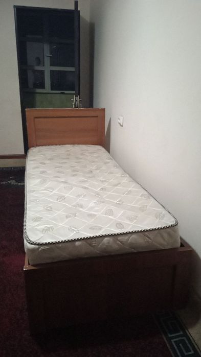 Продам односпальни кровать