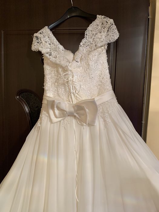 Rochie mireasa marimea S