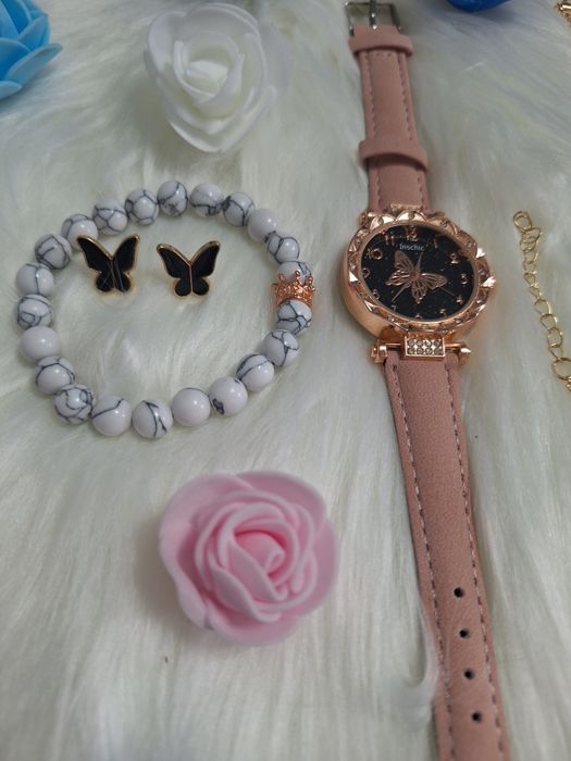 Различни модели  часовници