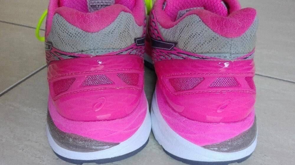 Asics gel Nimbus 18, marimea 42