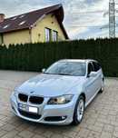 BMW Seria 3 Automat / Bi-Xenon / Scaune incalzite / Senzor de ploaie