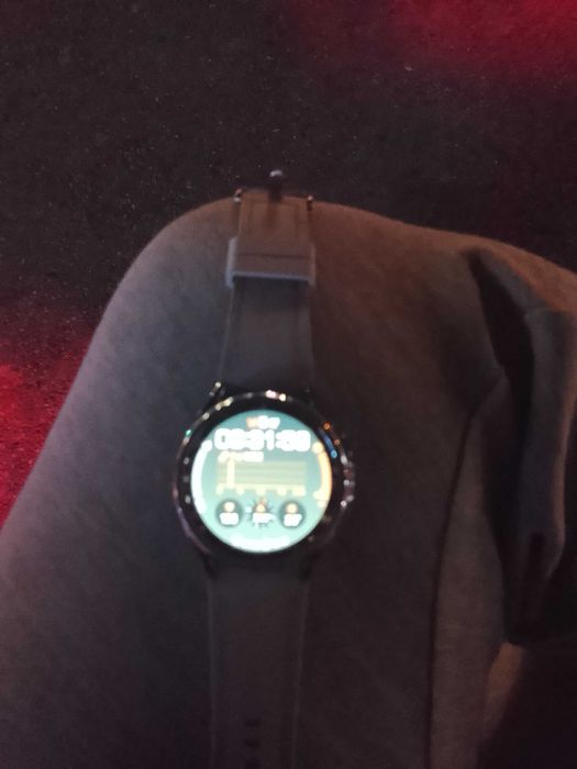 Vând Smart watch Samsung classic 6 urgent