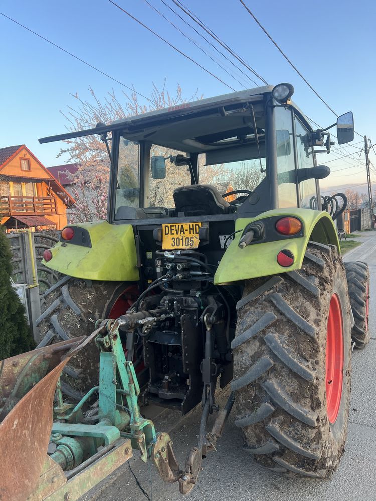 Tractor claas 330 axos cu incarcator