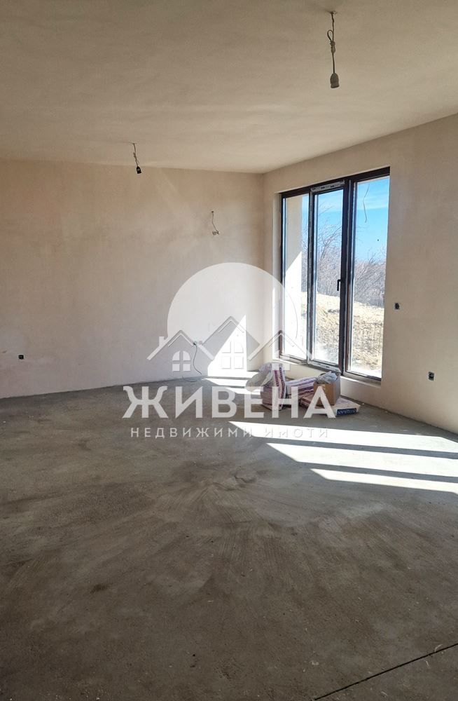 Нова къща в м-т Акчелар, РЗП: 160 кв.м, двор: 450 кв.м