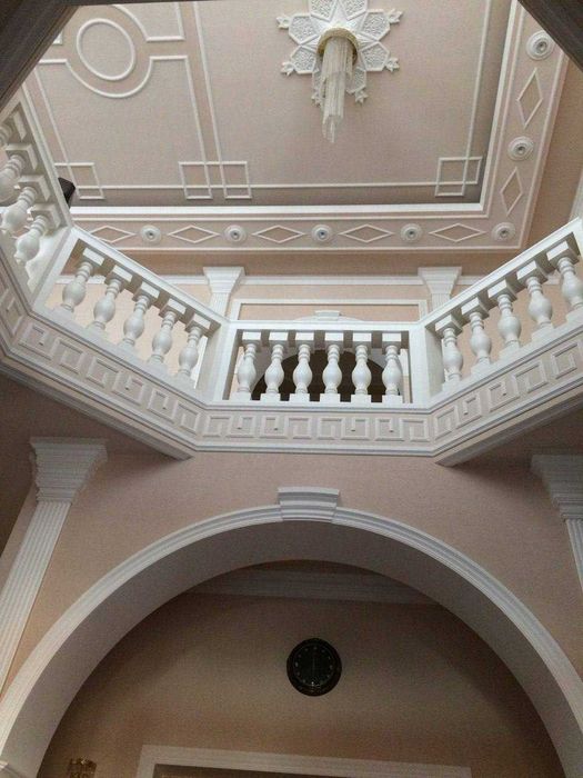 Продажа участка дома в Юнусабадском районе где чистый воздух!