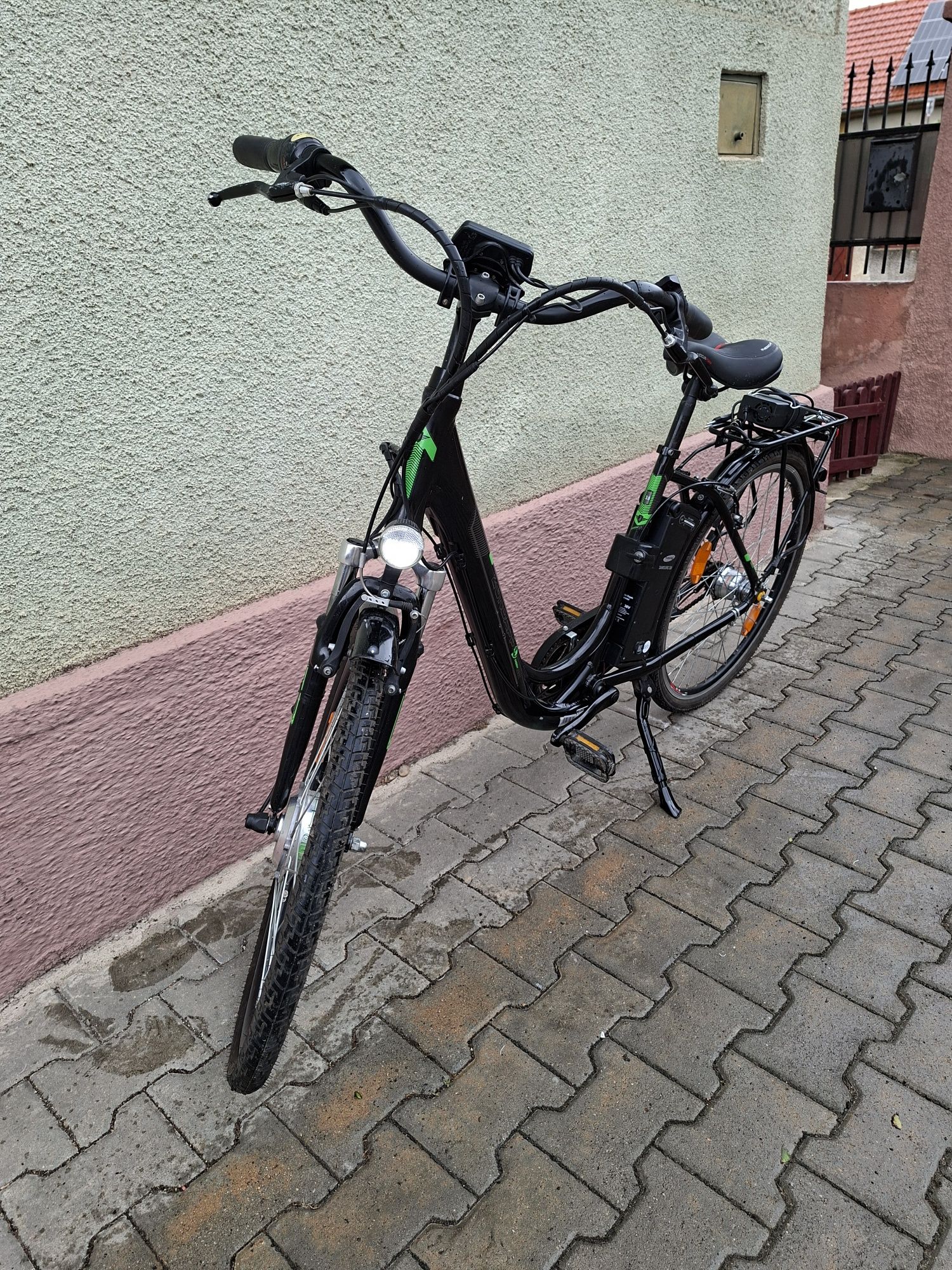 Bicicleta asistata electric Zundapp , aluminiu ,roti 26,baterie NOUA