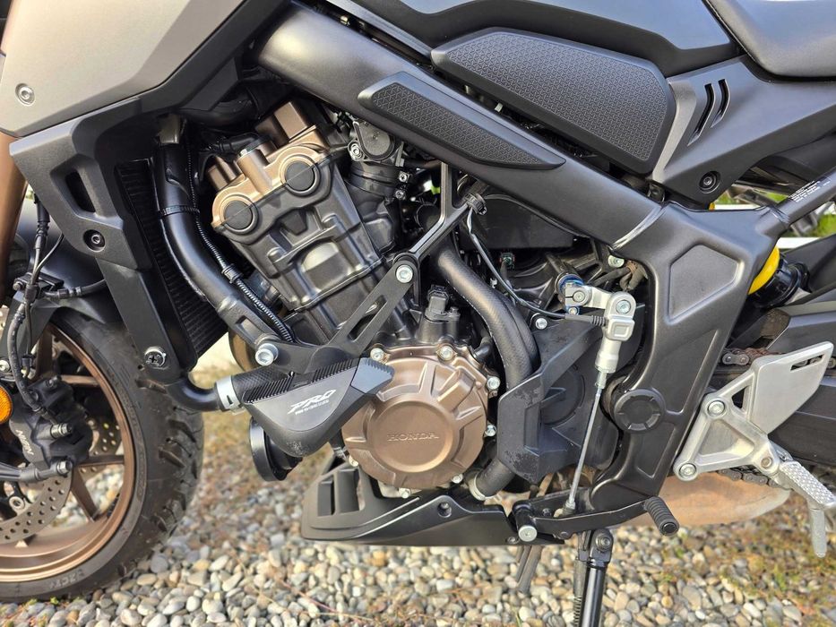 Honda CB650R 2022 Quickshifter Tail Tidy Frame Sliders PPF Rezervor