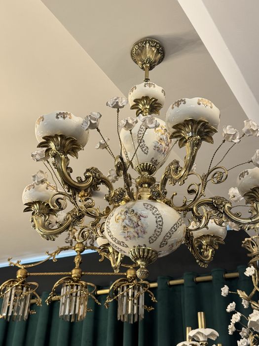 Candelabru- bronz masiv- portelan