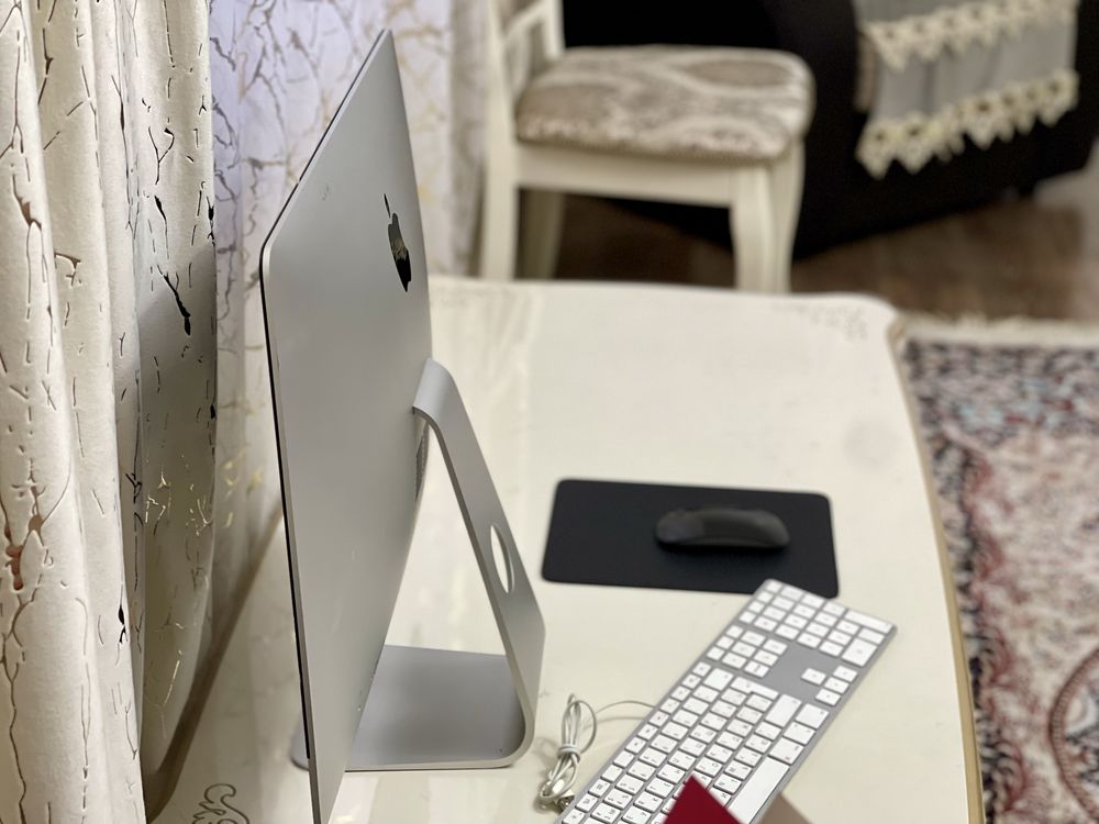 iMac 21,5| SSD:256Gb/ топовый Аймак ! Рабоатет шикарно