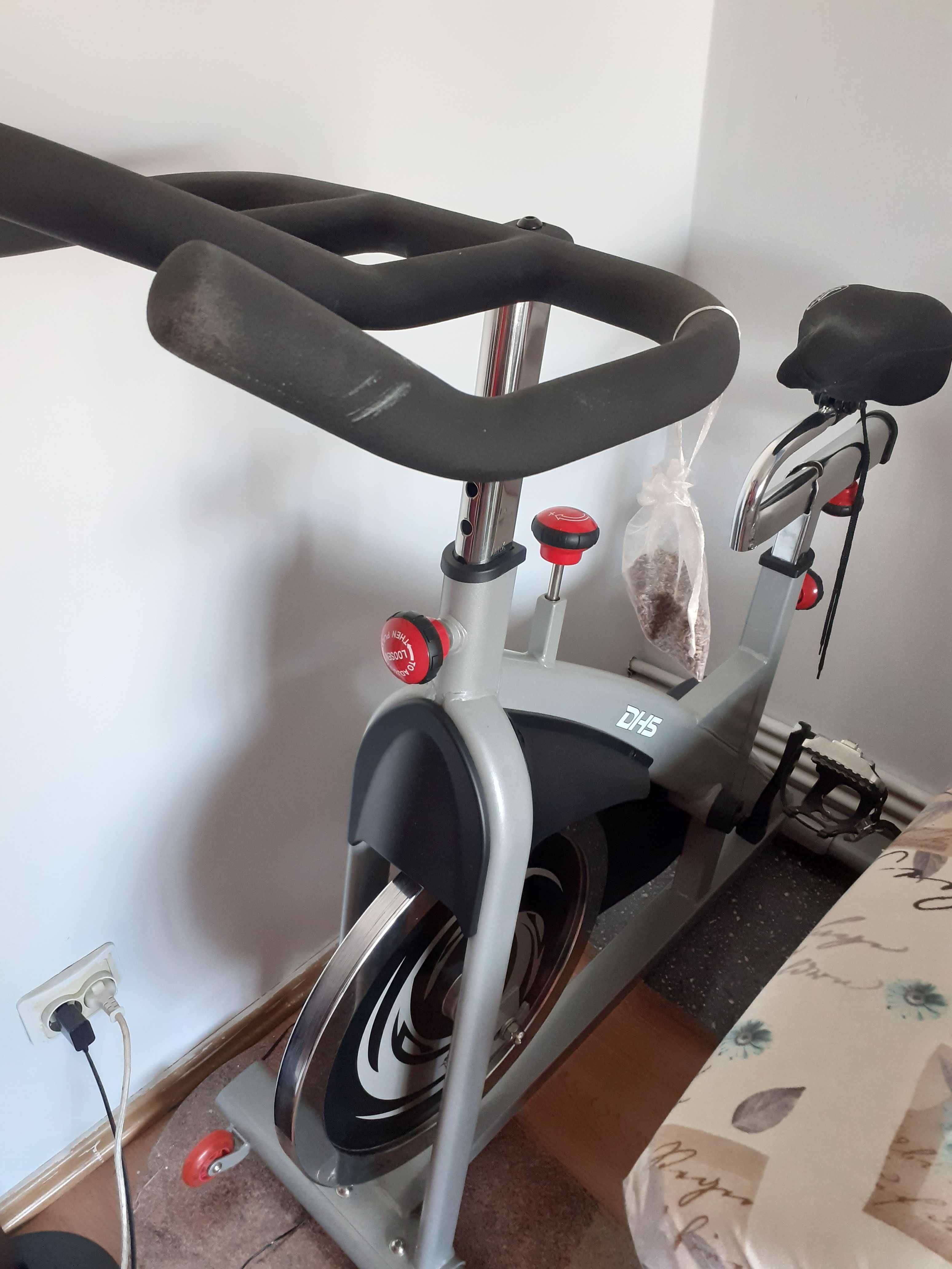 Bicicleta spinning dhs 2916s