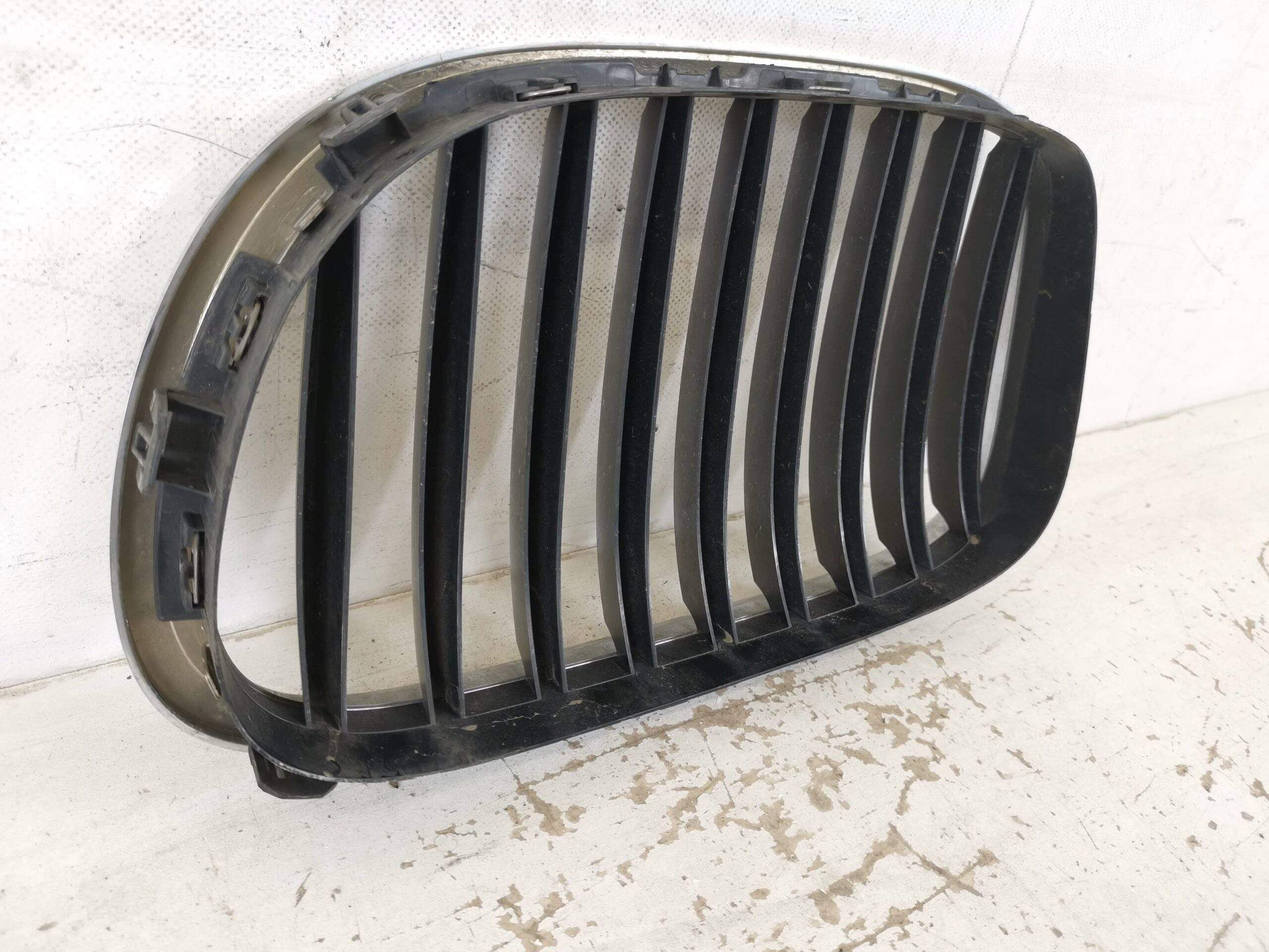 БМВ Серия 7 / BMW Seria 7 F01/F02 [ - ] Оригинална предна решетка в до