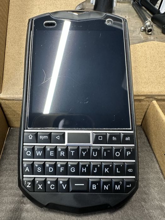 Telefon unihertz titan pocket