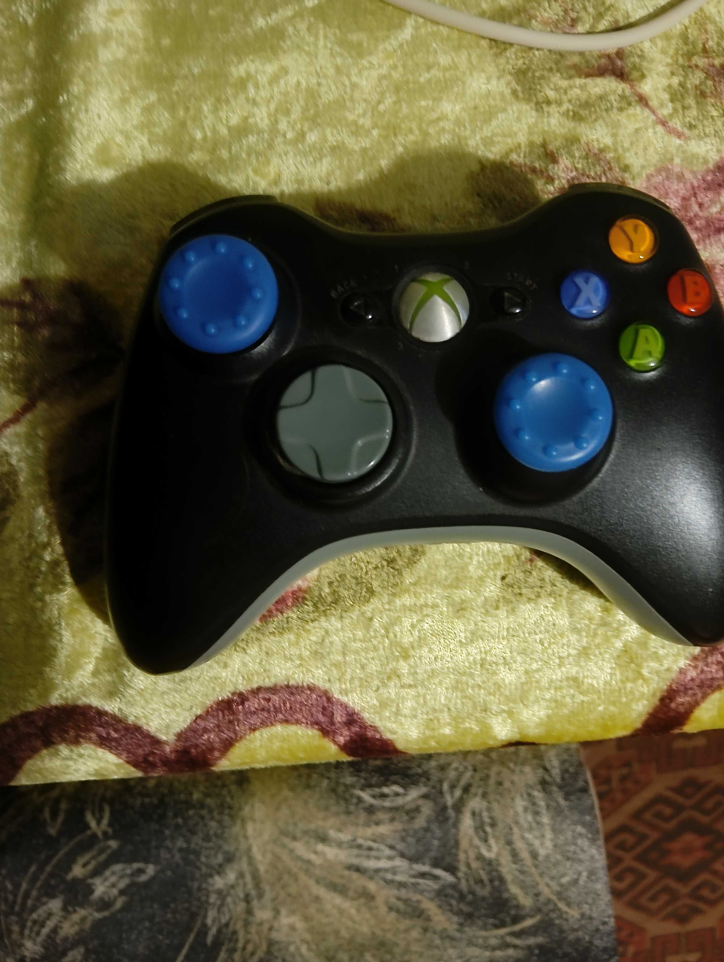 Продавам XBOX 360