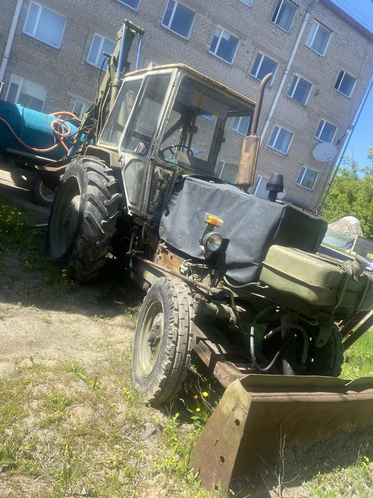 Продам трактор по низкой цене