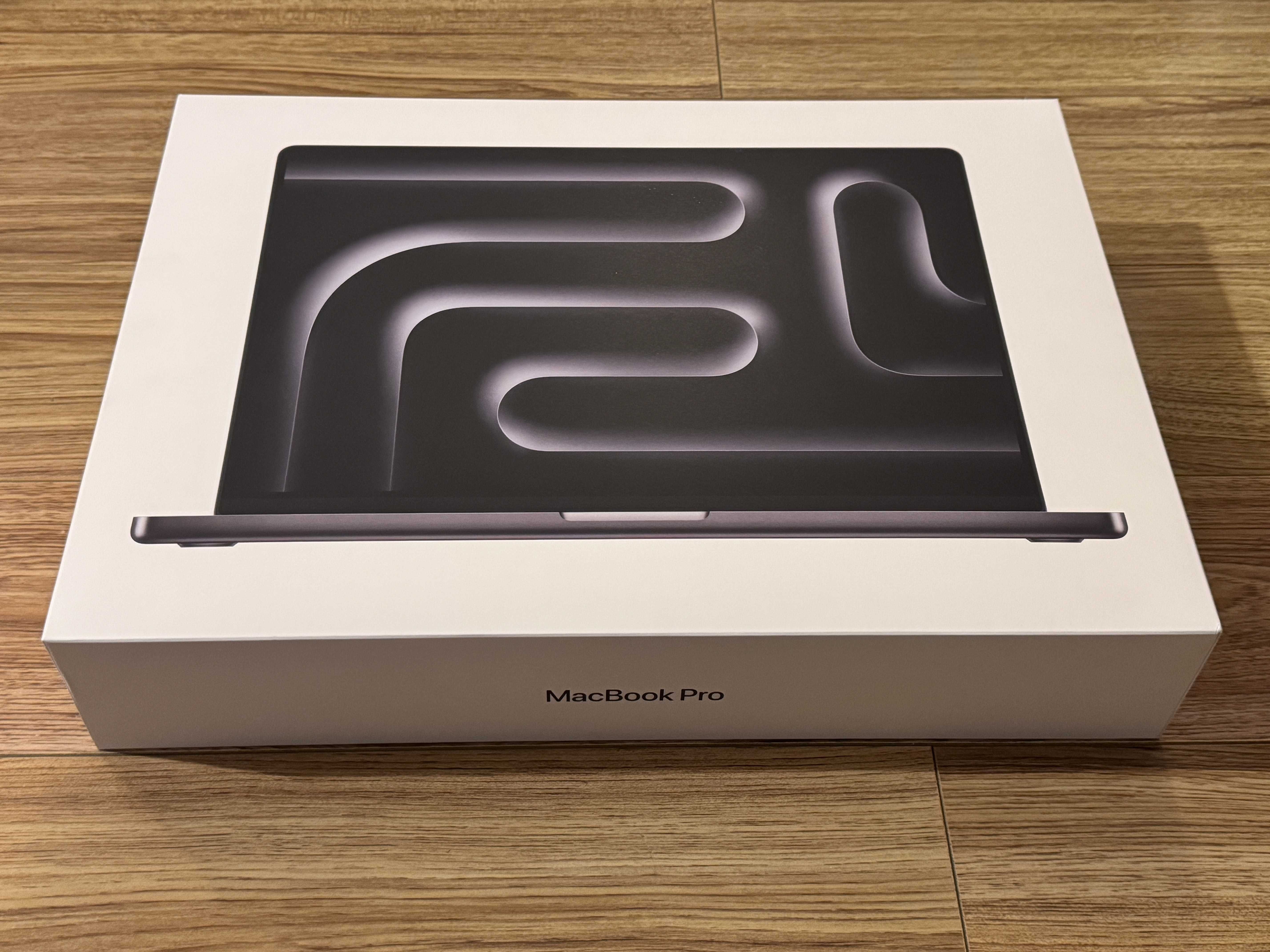 НОВ!MacBook Pro 16 M4 MAX`14 CPU/32 GPU/36GB RAM/1TB SSD/1г Гаранция