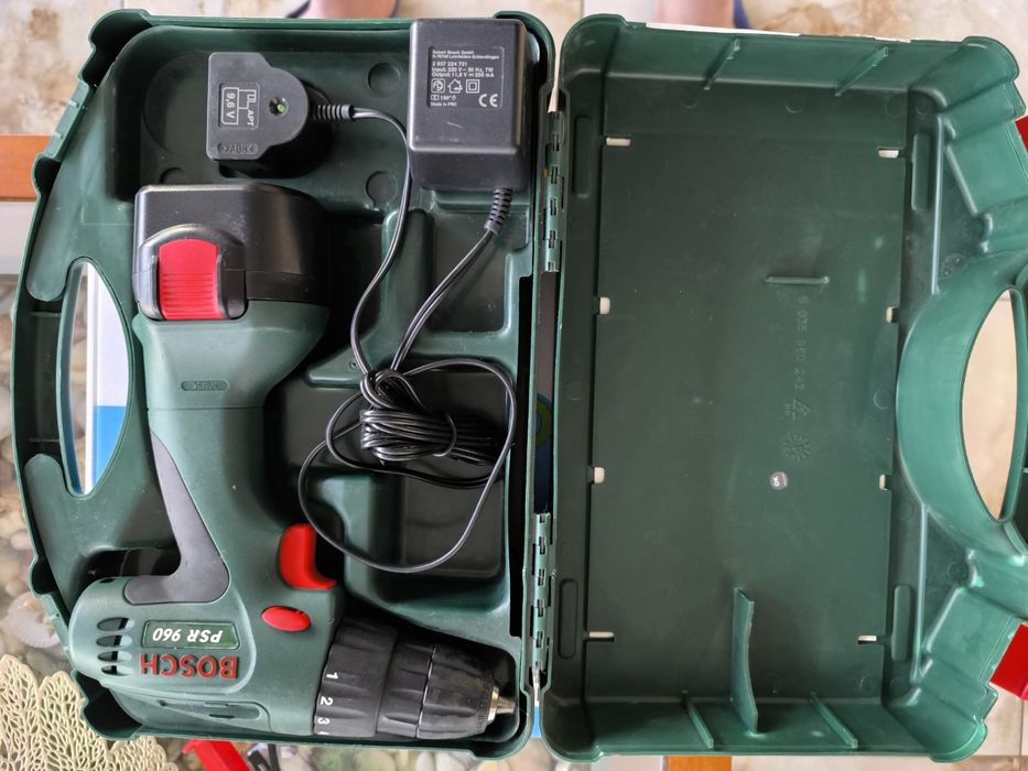 Винтоверт Bosch, реверс
