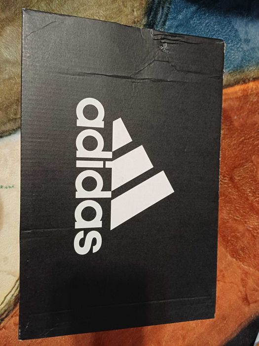 Кецове Adidas 27 номер, момче