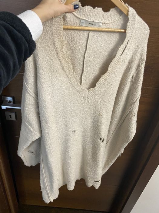 Pulover gem “rupt “ cu gauri oversize