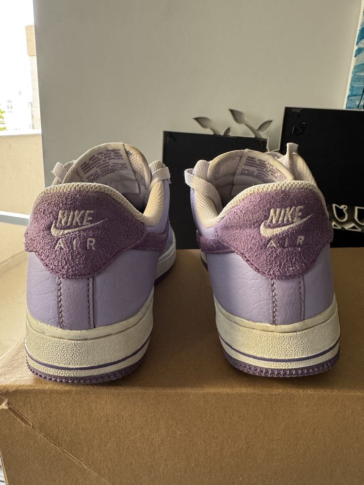 Nike Air Force 1