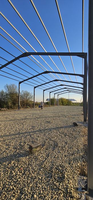 Vand hala de 10x24x3.pret 7000euro