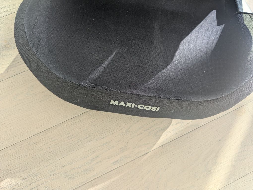 Столче за кола Maxi Cosi