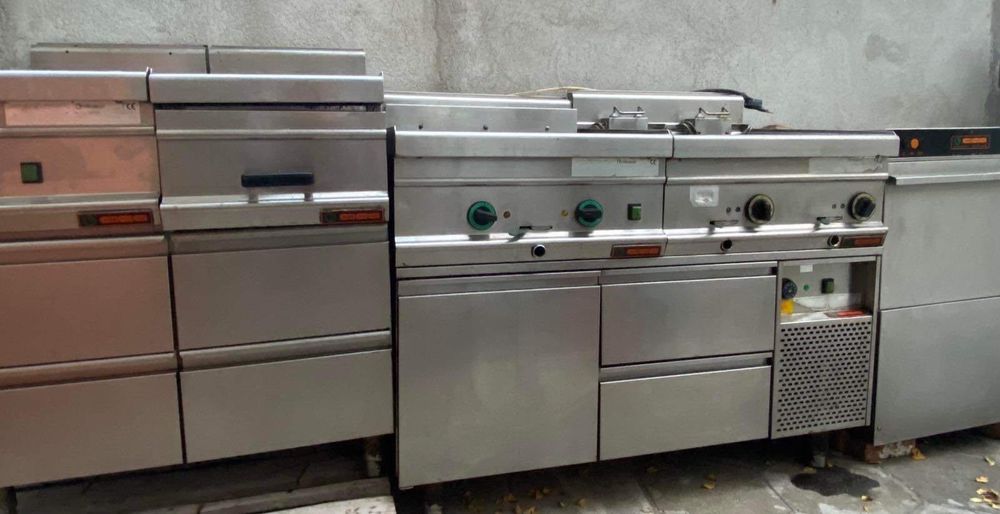 Цялостно оборудване за ресторант