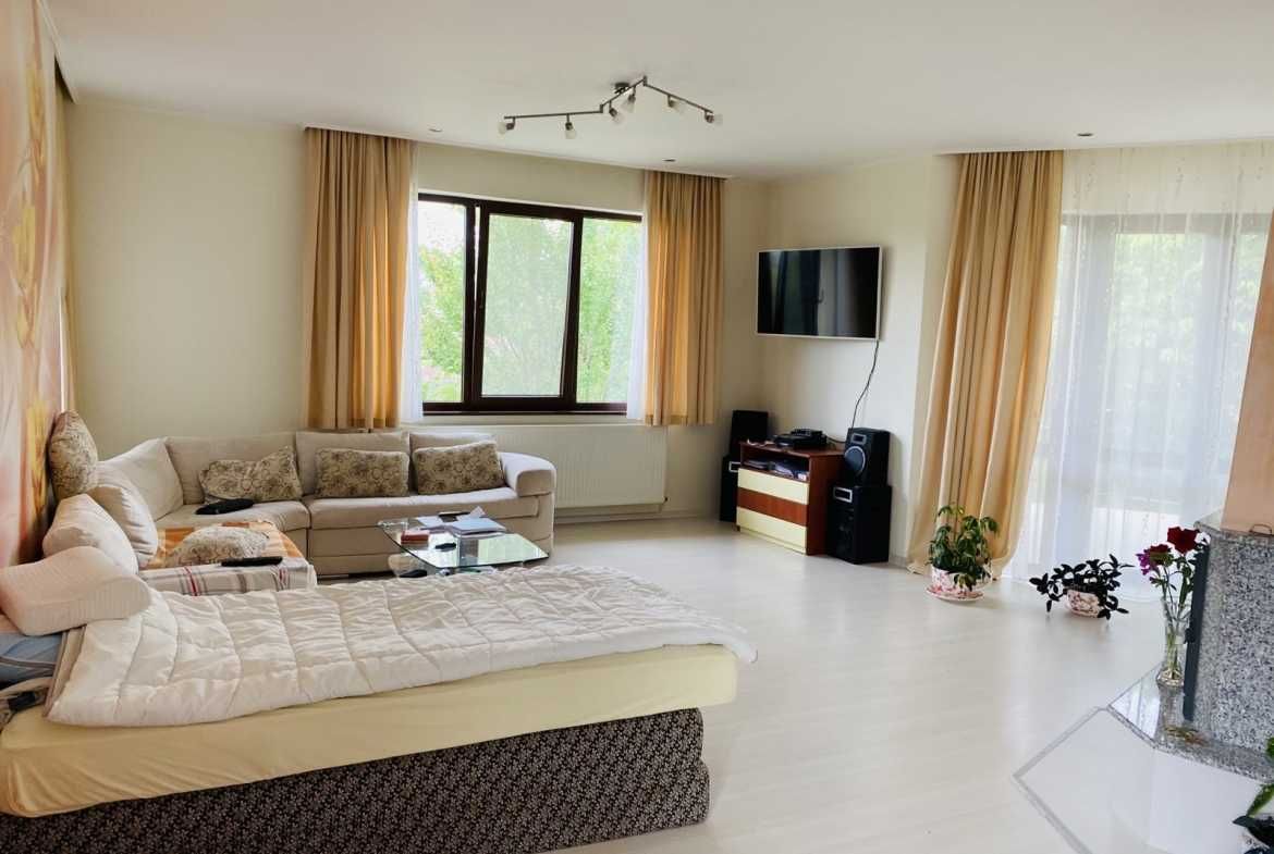 Продава се Къща в с. Малка Верея, Област Стара Загора - 430 кв.м за 861 €/кв.м - Снимка #3