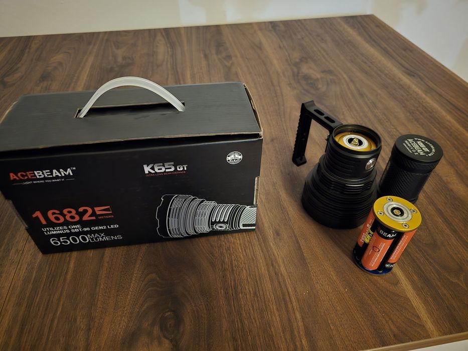 Lanterna Acebeam K65GT